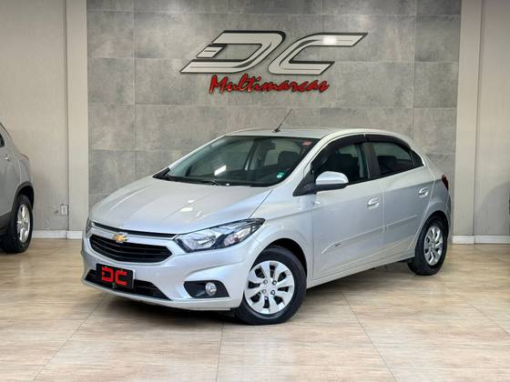 CHEVROLET ONIX 1.0 MPFI LT 8V FLEX 4P MANUAL CHEVROLET ONIX 1.0 MPFI LT 8V FLEX 4P MANUAL